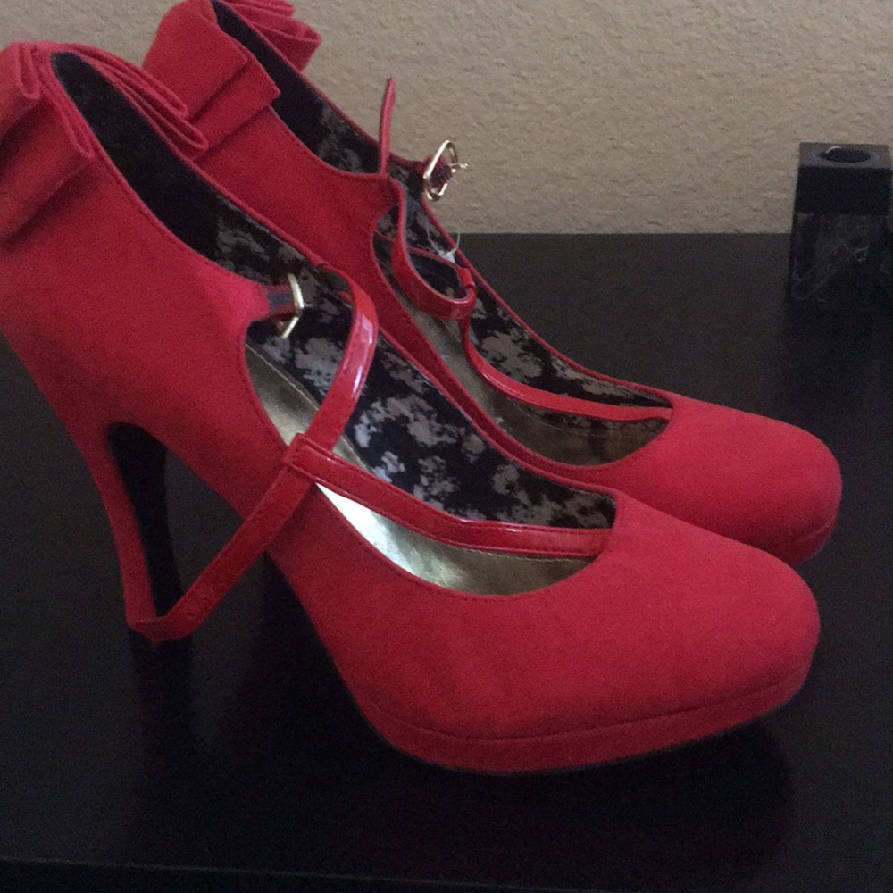 Red shoes
